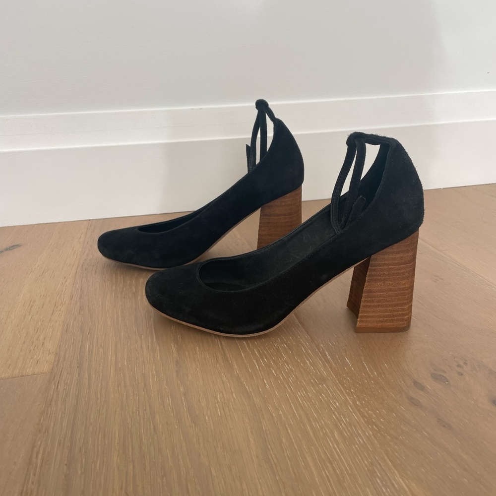 Jeffrey Campbell for Free People Delta Pumps.